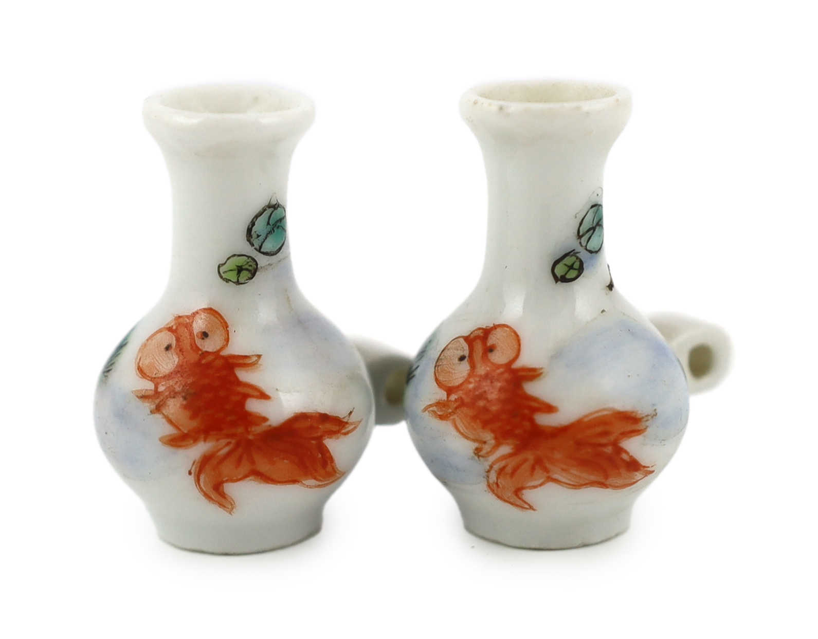 A pair of Chinese enamelled porcelain ‘goldfish’ bird feeders, Guangxu period